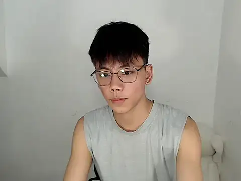 ynotyu online show from June 2026 09:00:01 AM