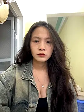 Snapshot of Aghenh chatting on October 2025 07:05:02 AM Aghenh online show from October 2025 07:05:02 AM