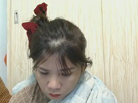 Snapshot of Ori299 chatting on November 2025 05:22:02 AM Ori299 online show from November 2025 05:22:02 AM