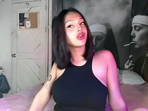 Snapshot of itsmekarinaaa chatting on March 2026 11:38:01 AM itsmekarinaaa online show from March 2026 11:38:01 AM