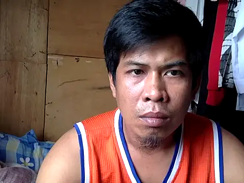 Snapshot of SteveFoxxe chatting on October 2025 04:35:01 AM SteveFoxxe online show from October 2025 04:35:01 AM