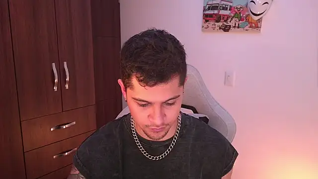 domsantiago  online show from November 2025 01:29:02 AM