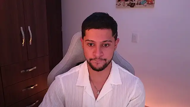 domsantiago  online show from March 2026 02:30:02 AM