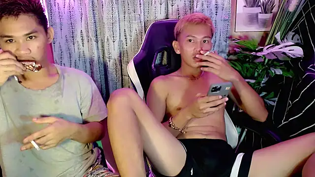 Snapshot of asianhardcock25 chatting on October 2025 10:49:01 AM asianhardcock25 online show from October 2025 10:49:01 AM