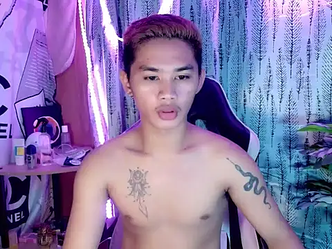 Snapshot of asianhardcock25 chatting on October 2025 11:07:01 AM asianhardcock25 online show from October 2025 11:07:01 AM