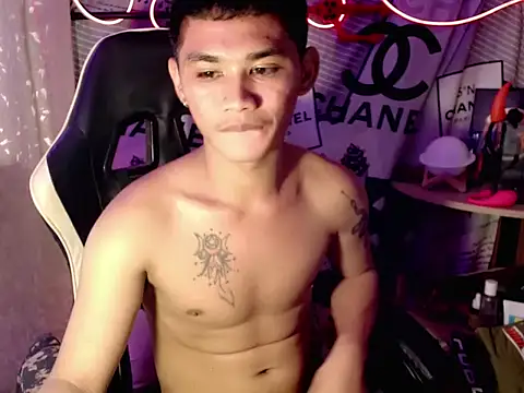 Snapshot of asianhardcock25 chatting on November 2025 11:18:01 PM asianhardcock25 online show from November 2025 11:18:01 PM