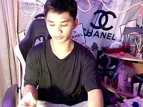 Snapshot of asianhardcock25 chatting on November 2025 10:15:01 AM asianhardcock25 online show from November 2025 10:15:01 AM