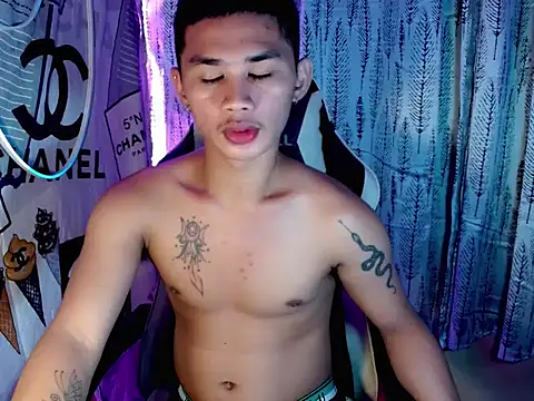 Snapshot of asianhardcock25 chatting on November 2025 10:14:02 AM asianhardcock25 online show from November 2025 10:14:02 AM