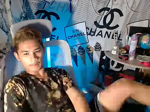 Snapshot of asianhardcock25 chatting on February 2026 10:07:02 AM asianhardcock25 online show from February 2026 10:07:02 AM