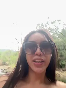 Snapshot of Paulalu95 chatting on March 2026 08:20:01 AM Paulalu95 online show from March 2026 08:20:01 AM