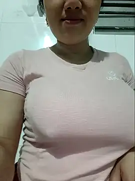 Shiny Babe online show from February 2026 02:55:02 AM
