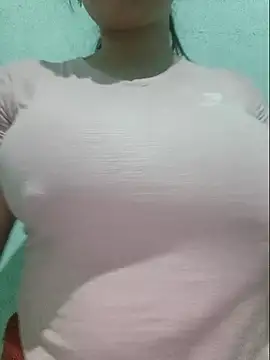 Shiny Babe online show from May 2026 03:00:02 AM