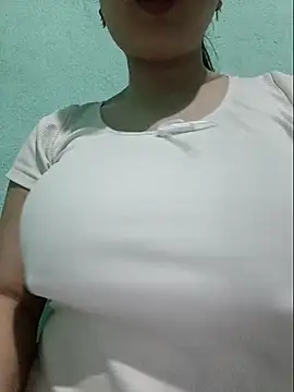 Shiny Babe online show from May 2026 02:39:01 AM