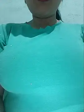 Shiny Babe online show from May 2026 04:06:01 AM