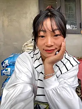 Snapshot of isaaa5 chatting on October 2025 04:33:02 AM isaaa5 online show from October 2025 04:33:02 AM