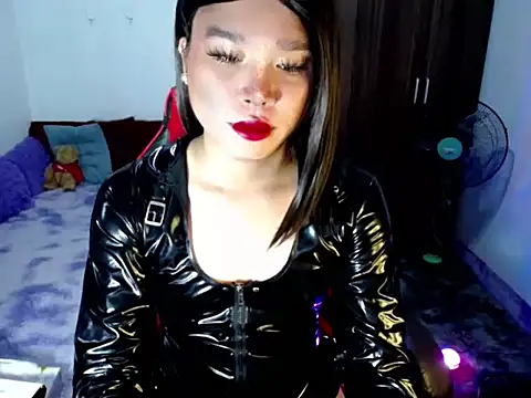 Snapshot of Urassiansweetcummer chatting on May 2026 01:44:02 AM Urassiansweetcummer online show from May 2026 01:44:02 AM