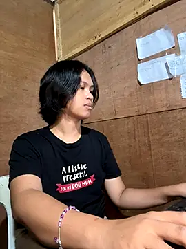 Snapshot of My_sweet_ladyboy chatting on November 2025 11:03:01 PM My sweet ladyboy online show from November 2025 11:03:01 PM
