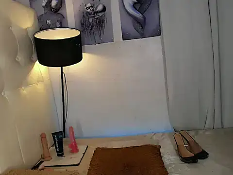 Foxxy Barbie online show from January 2026 05:44:01 AM