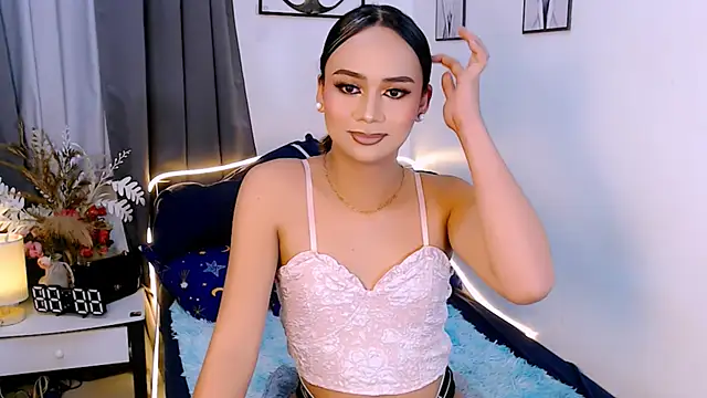 Snapshot of Zialustts chatting on November 2025 08:34:02 AM Zialustts online show from November 2025 08:34:02 AM