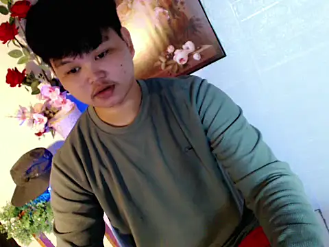 Reynelcock online show from June 2026 06:44:01 AM