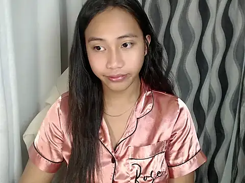 sweetiie caren online show from June 2026 01:43:02 AM