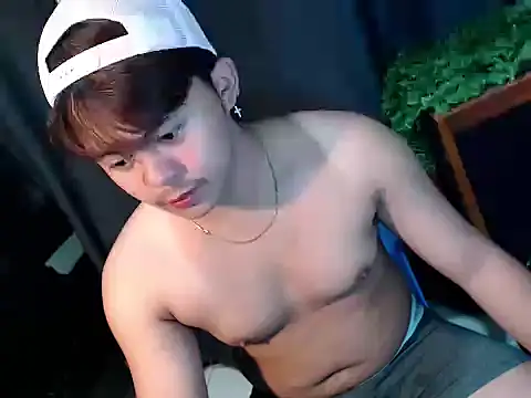 urguy toshi online show from May 2026 06:57:01 PM