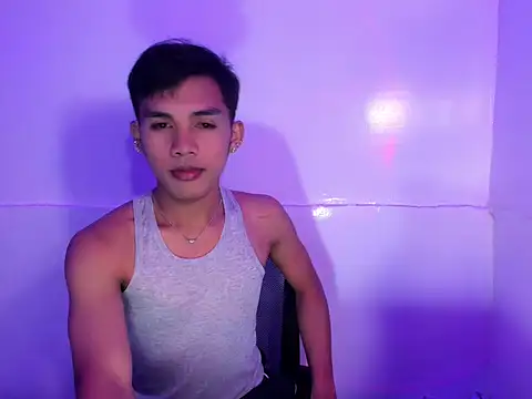 urhot chany online show from May 2026 07:41:01 PM