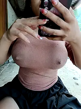 Snapshot of Rubyy_Nk chatting on September 2025 11:49:01 PM Rubyy Nk online show from September 2025 11:49:01 PM