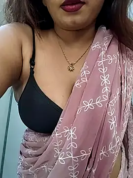 Snapshot of HOTT_SHANAYA chatting on November 2025 08:31:01 AM HOTT SHANAYA online show from November 2025 08:31:01 AM