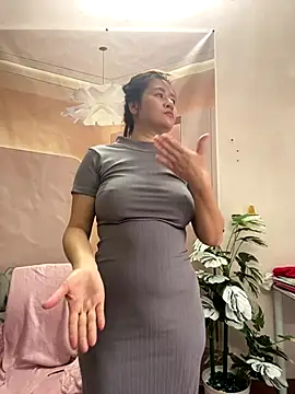 Snapshot of Bollozzy_89 chatting on December 2025 04:19:01 AM Bollozzy 89 online show from December 2025 04:19:01 AM