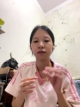 Snapshot of meomeo2k6 chatting on October 2025 07:33:01 AM meomeo2k6 online show from October 2025 07:33:01 AM