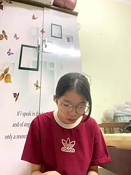 Snapshot of meomeo2k6 chatting on October 2025 05:40:01 AM meomeo2k6 online show from October 2025 05:40:01 AM