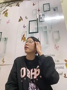 Snapshot of meomeo2k6 chatting on December 2025 07:24:01 AM meomeo2k6 online show from December 2025 07:24:01 AM