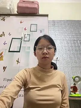 Snapshot of meomeo2k6 chatting on December 2025 02:11:01 PM meomeo2k6 online show from December 2025 02:11:01 PM