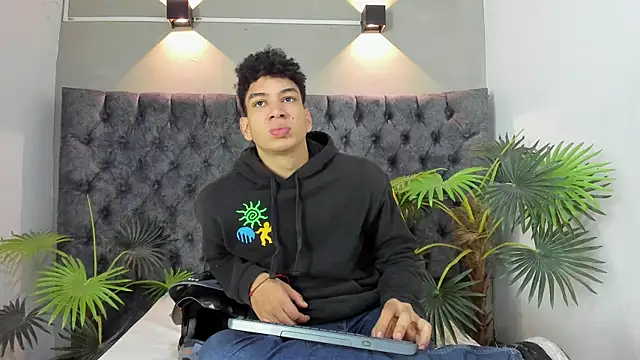 ALAN REDINGER online show from October 2025 01:09:01 PM