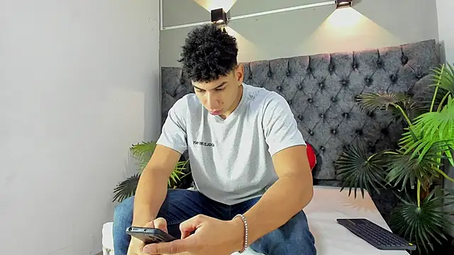 ALAN REDINGER online show from November 2025 12:38:01 PM