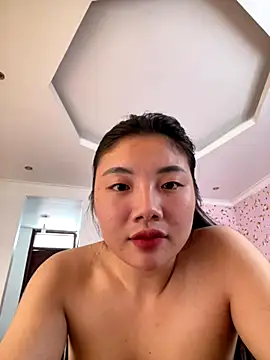 Snapshot of D2sweet chatting on October 2025 02:21:02 AM D2sweet online show from October 2025 02:21:02 AM