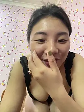 Snapshot of D2sweet chatting on October 2025 03:44:01 PM D2sweet online show from October 2025 03:44:01 PM