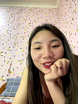 Snapshot of D2sweet chatting on December 2025 03:51:02 PM D2sweet online show from December 2025 03:51:02 PM