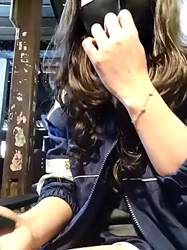 Venessa online show from March 2026 06:50:01 AM