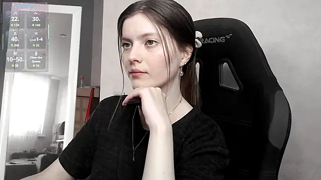 Snapshot of cute_elfy_ chatting on September 2025 02:09:02 PM cute elfy online show from September 2025 02:09:02 PM