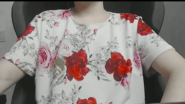 cute elfy  online show from April 2026 02:10:02 PM