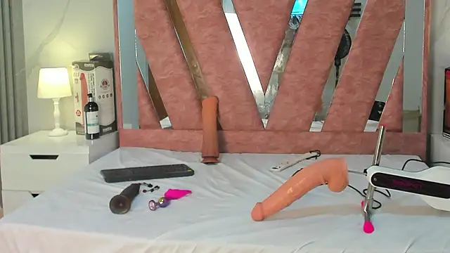 Snapshot of Wonderkloe_ chatting on February 2026 08:03:02 PM Wonderkloe online show from February 2026 08:03:02 PM