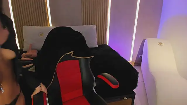 Snapshot of liah_cleir chatting on November 2025 06:18:02 PM liah cleir online show from November 2025 06:18:02 PM