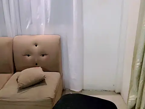 Snapshot of takemeinheaven25 chatting on September 2025 09:24:01 AM takemeinheaven25 online show from September 2025 09:24:01 AM