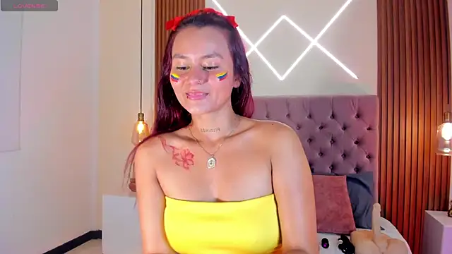Miiaa jones online show from June 2026 04:16:02 PM