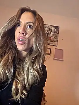 Miss J888 online show from November 2025 10:55:02 PM