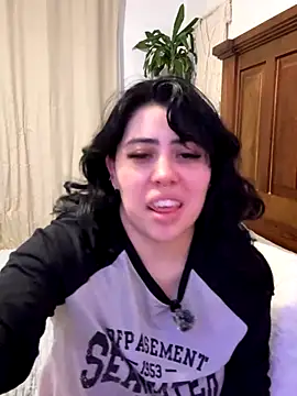 Snapshot of Draculona-666 chatting on October 2025 03:26:02 AM Draculona-666 online show from October 2025 03:26:02 AM