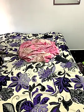 Velma star online show from September 2025 01:11:02 PM