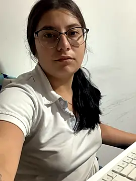 Velma star online show from September 2025 11:33:01 AM